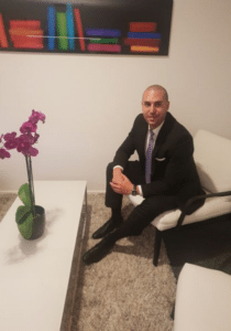 Oliver Martin Biography 25 OLIVER MARTIN Entrepreneur Oliver Martin Swiss CEO author Zurich